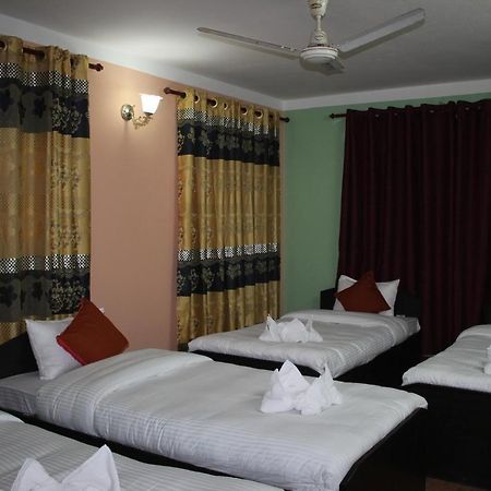 קטמנדו Travellers Dorm Bed & Breakfast מראה חיצוני תמונה