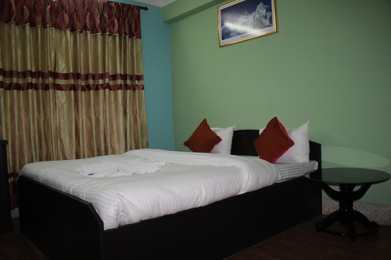 קטמנדו Travellers Dorm Bed & Breakfast מראה חיצוני תמונה