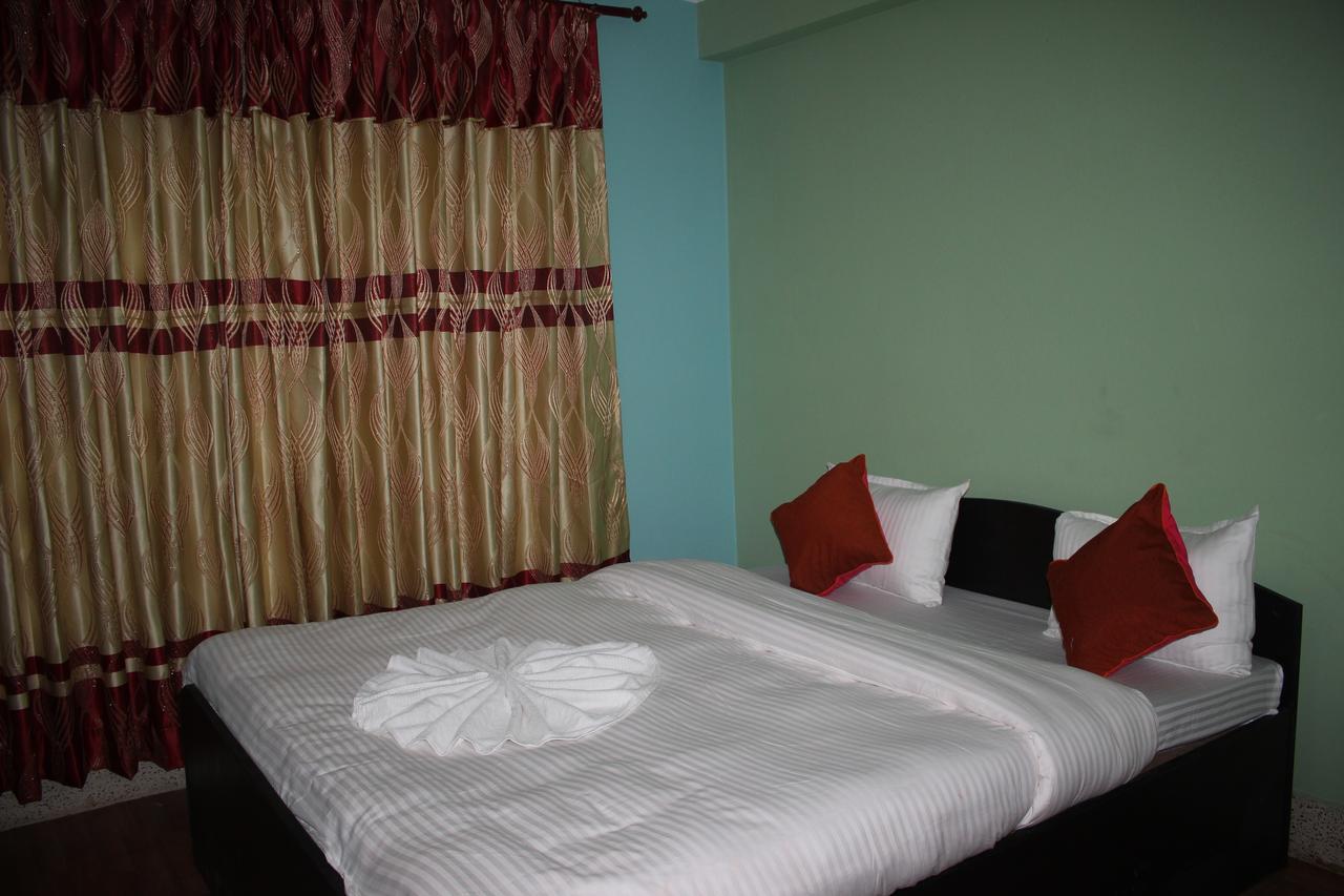 קטמנדו Travellers Dorm Bed & Breakfast מראה חיצוני תמונה
