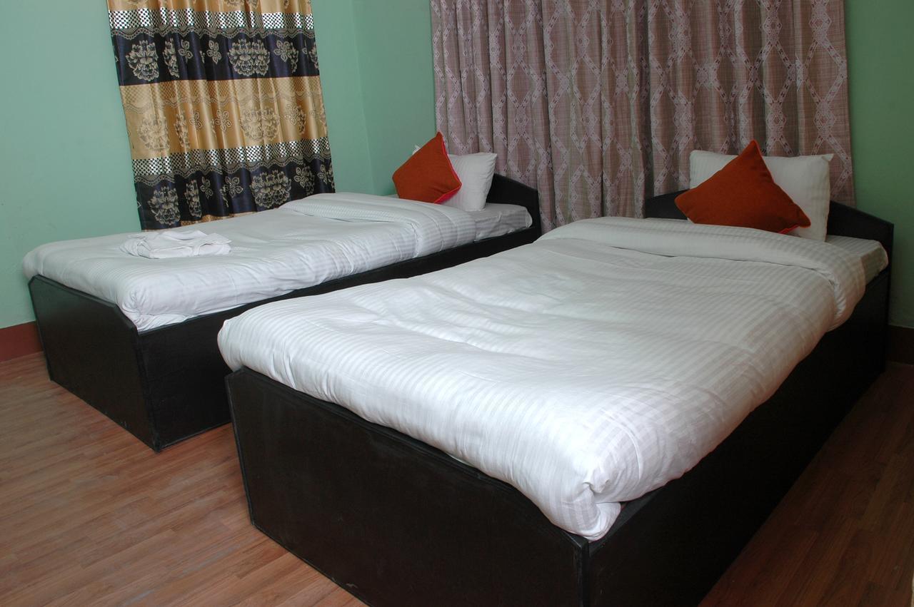 קטמנדו Travellers Dorm Bed & Breakfast מראה חיצוני תמונה