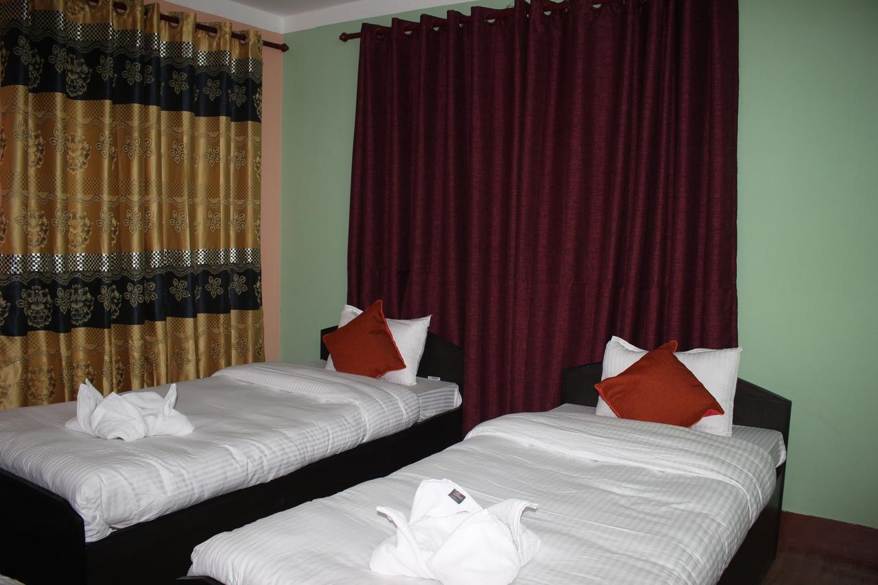 קטמנדו Travellers Dorm Bed & Breakfast מראה חיצוני תמונה